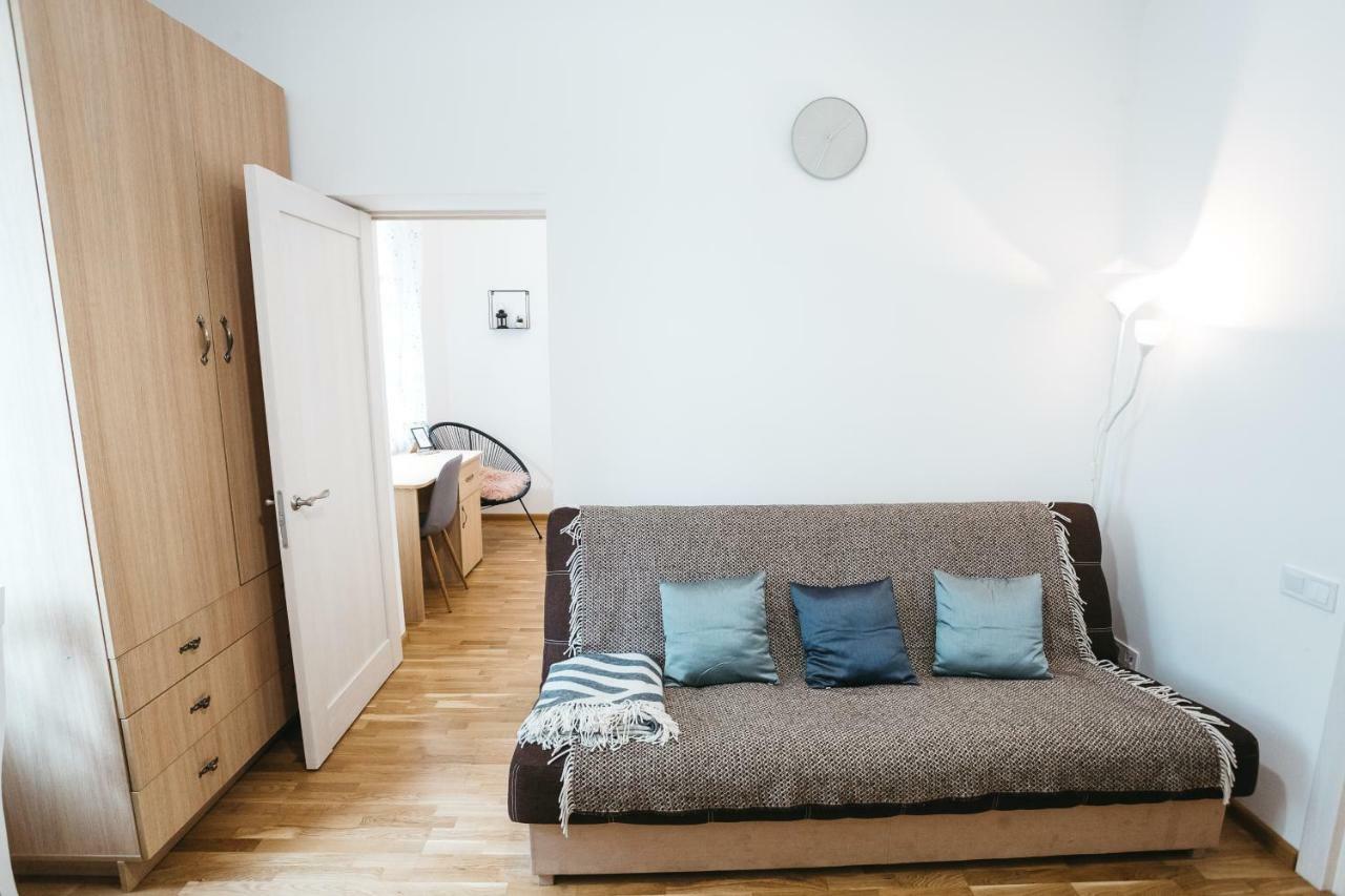 Krakivska 24 Apartment ลวีฟ ภายนอก รูปภาพ
