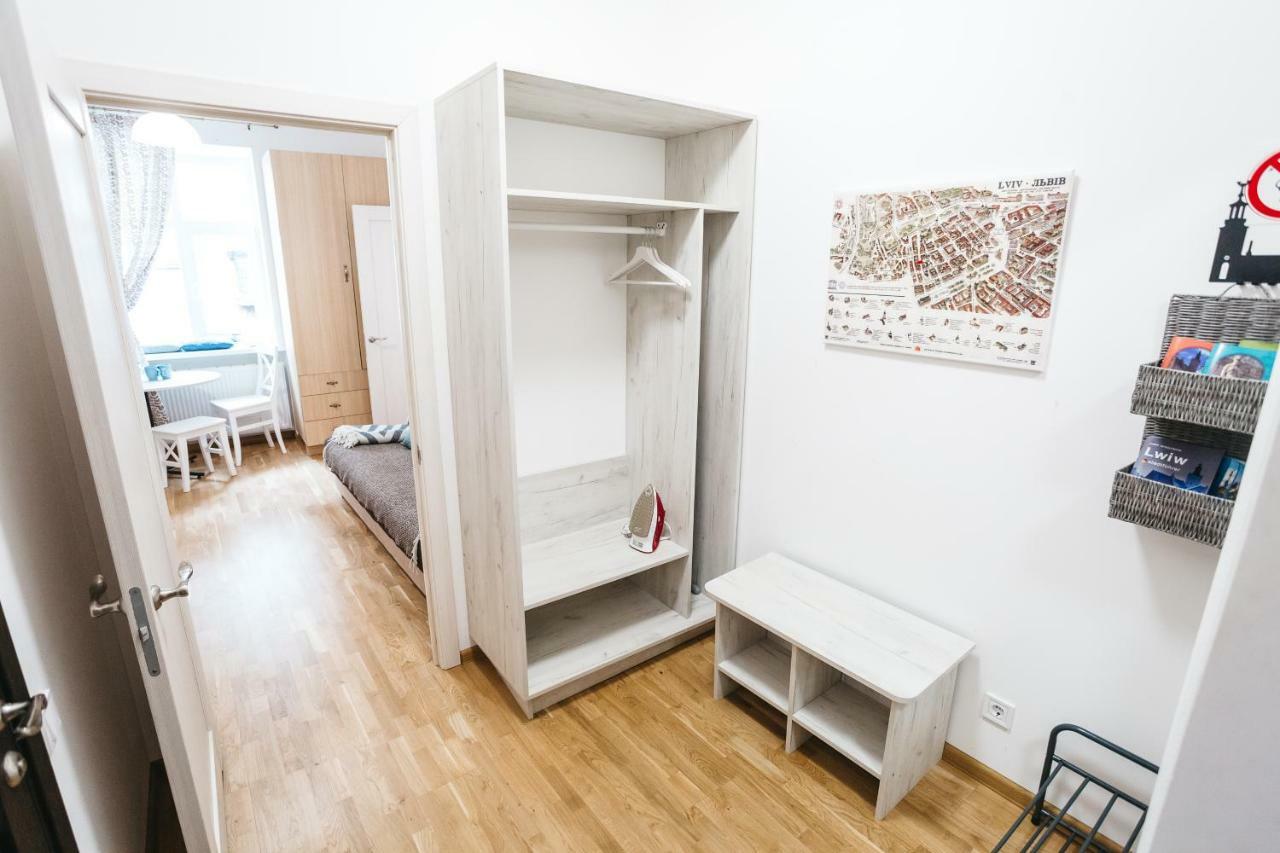 Krakivska 24 Apartment ลวีฟ ภายนอก รูปภาพ